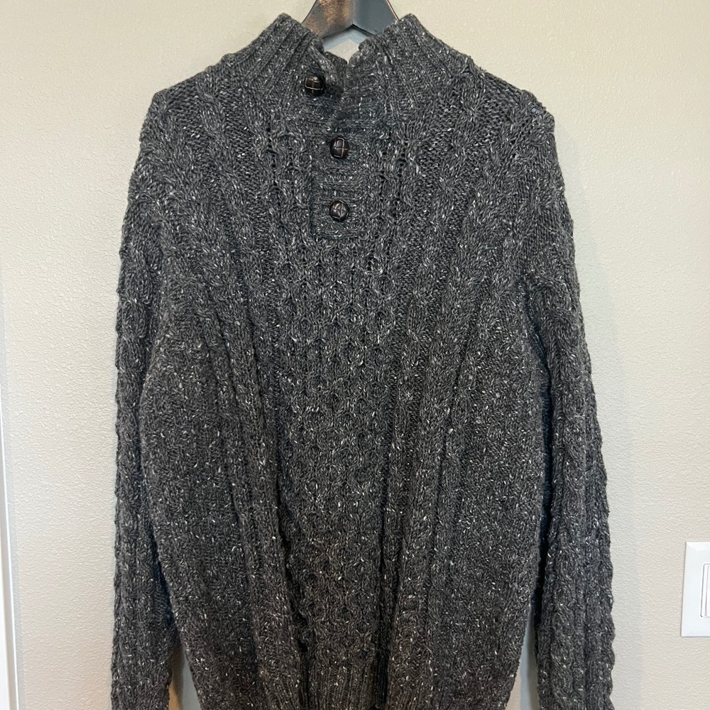 L.L.Bean Men's Heritage Wool Ireland Fisherman's Cable Knit Henley Sweater XL